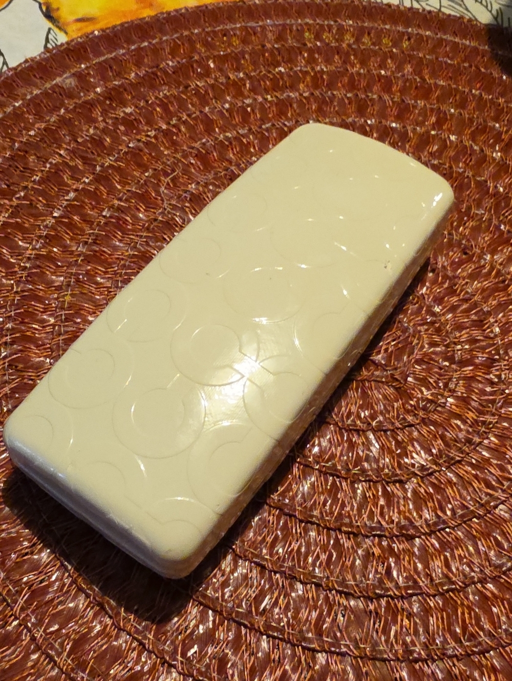 Coach White Embossed Signature C Hard Clamshell Glasses Case
